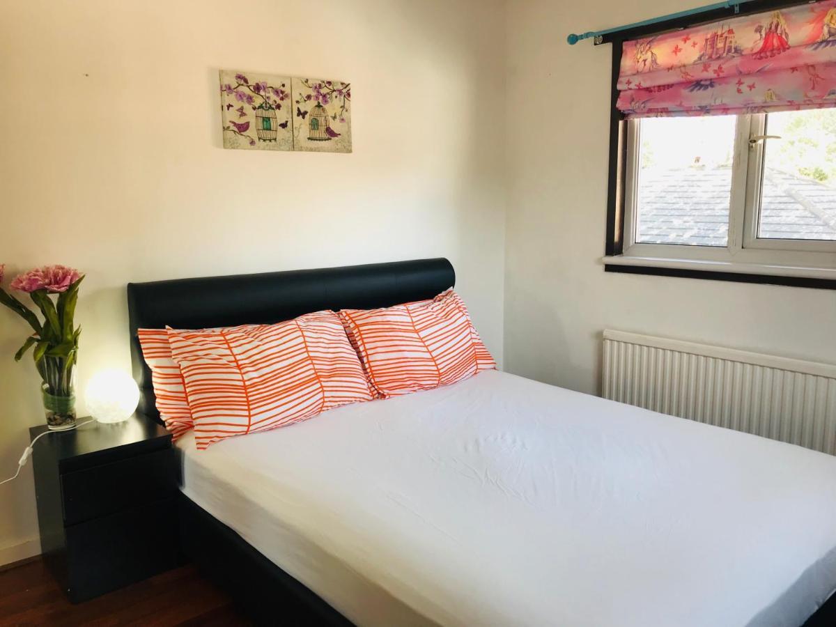 Spacious House 15Min To Canary Wharf/O2/Excel/Central Лондон Екстер'єр фото